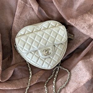 CHANEL Iridescent Gold Lambskin Heart Bag with Chain Strap GHW